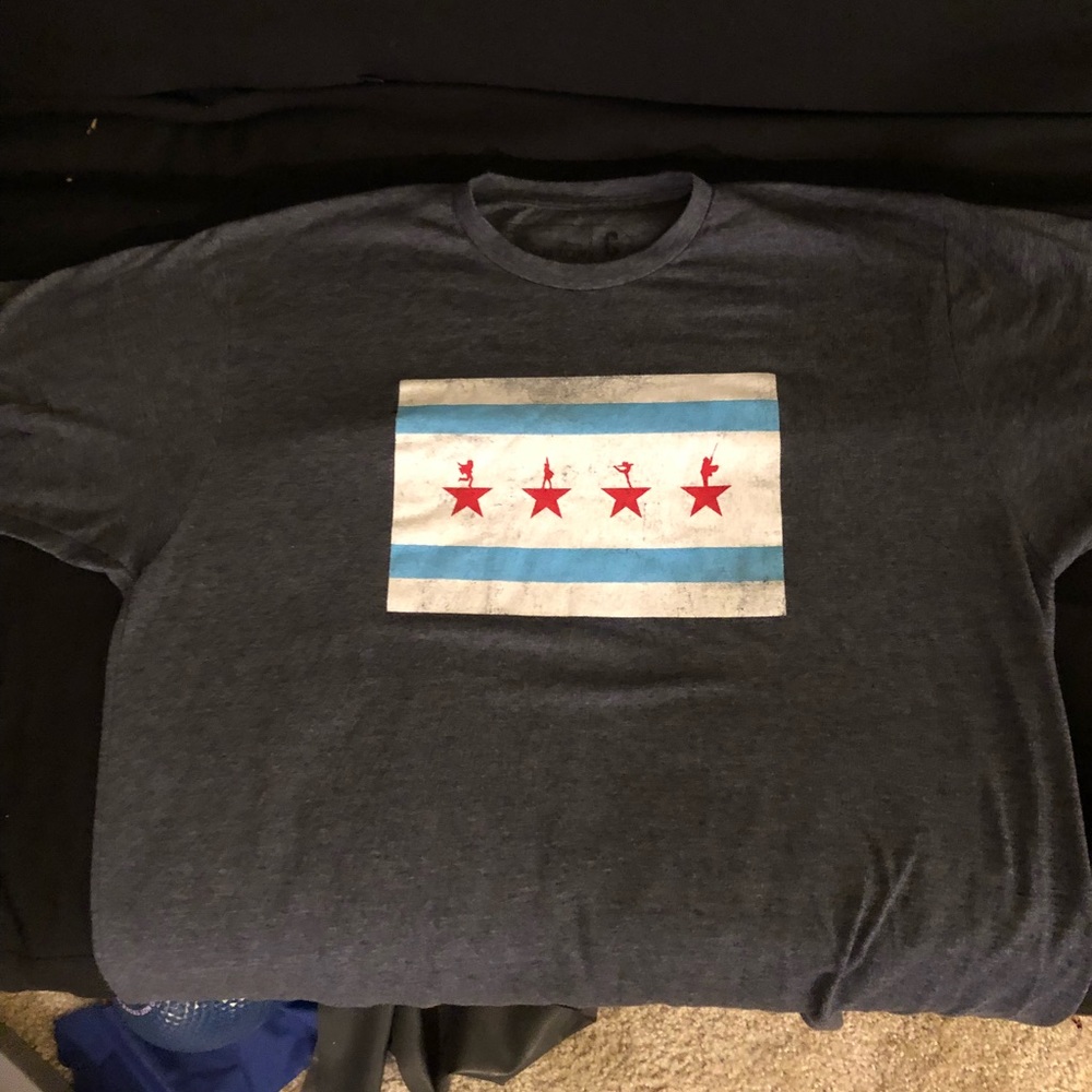 Chicago souvenir shirts